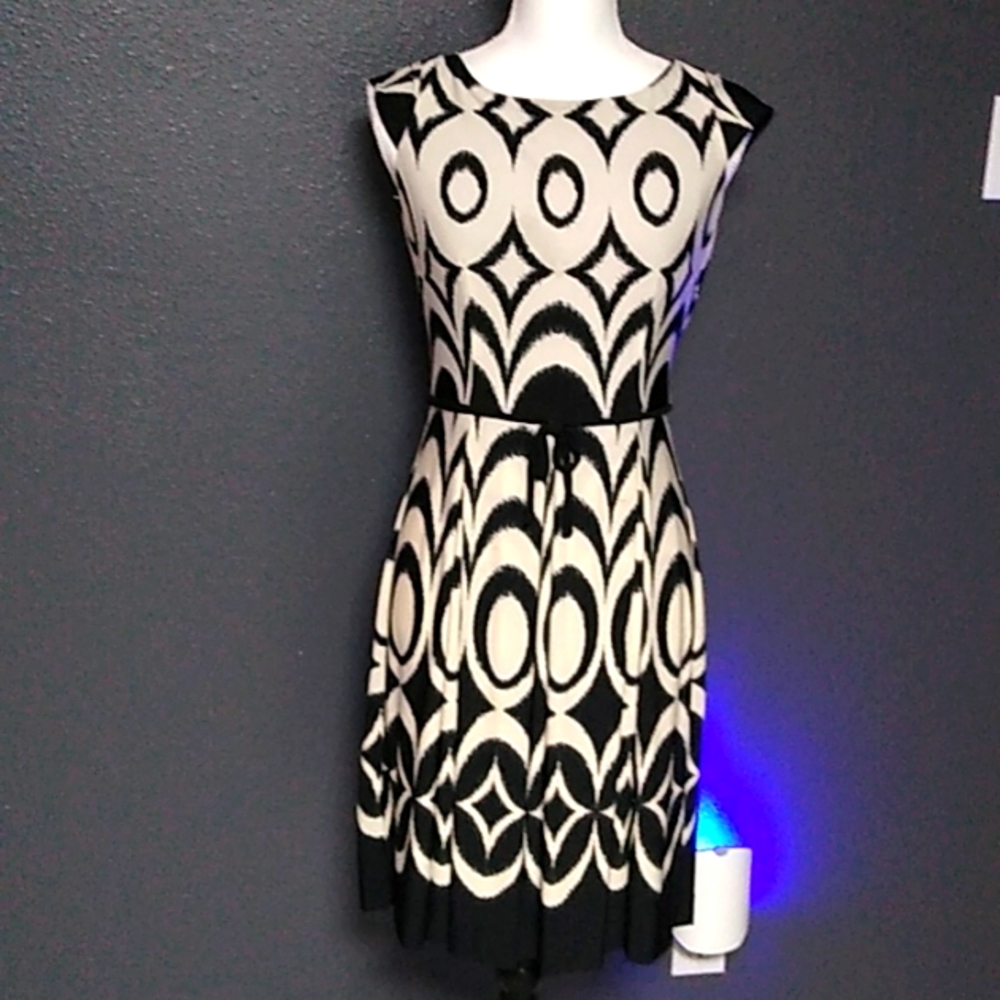 Cute taupe and black dress
